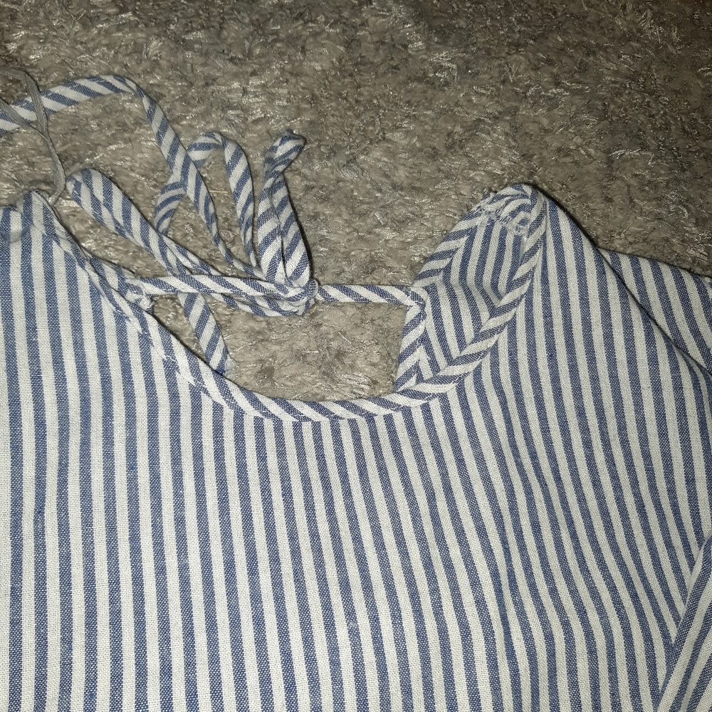 Blue Blouse - Picture 2 of 4